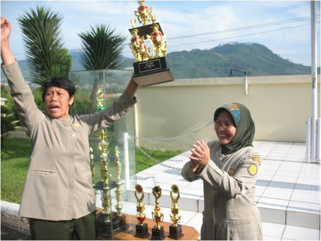 bbppl-porseni 2009-piala